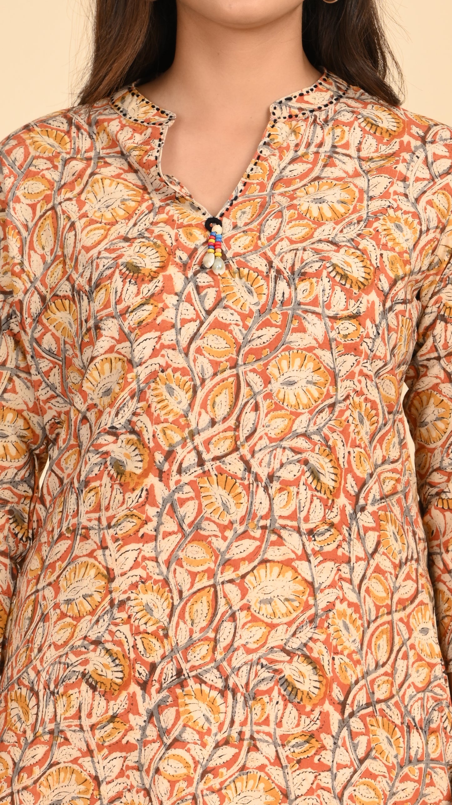 Karwaan Buti Print Short Kurti Top