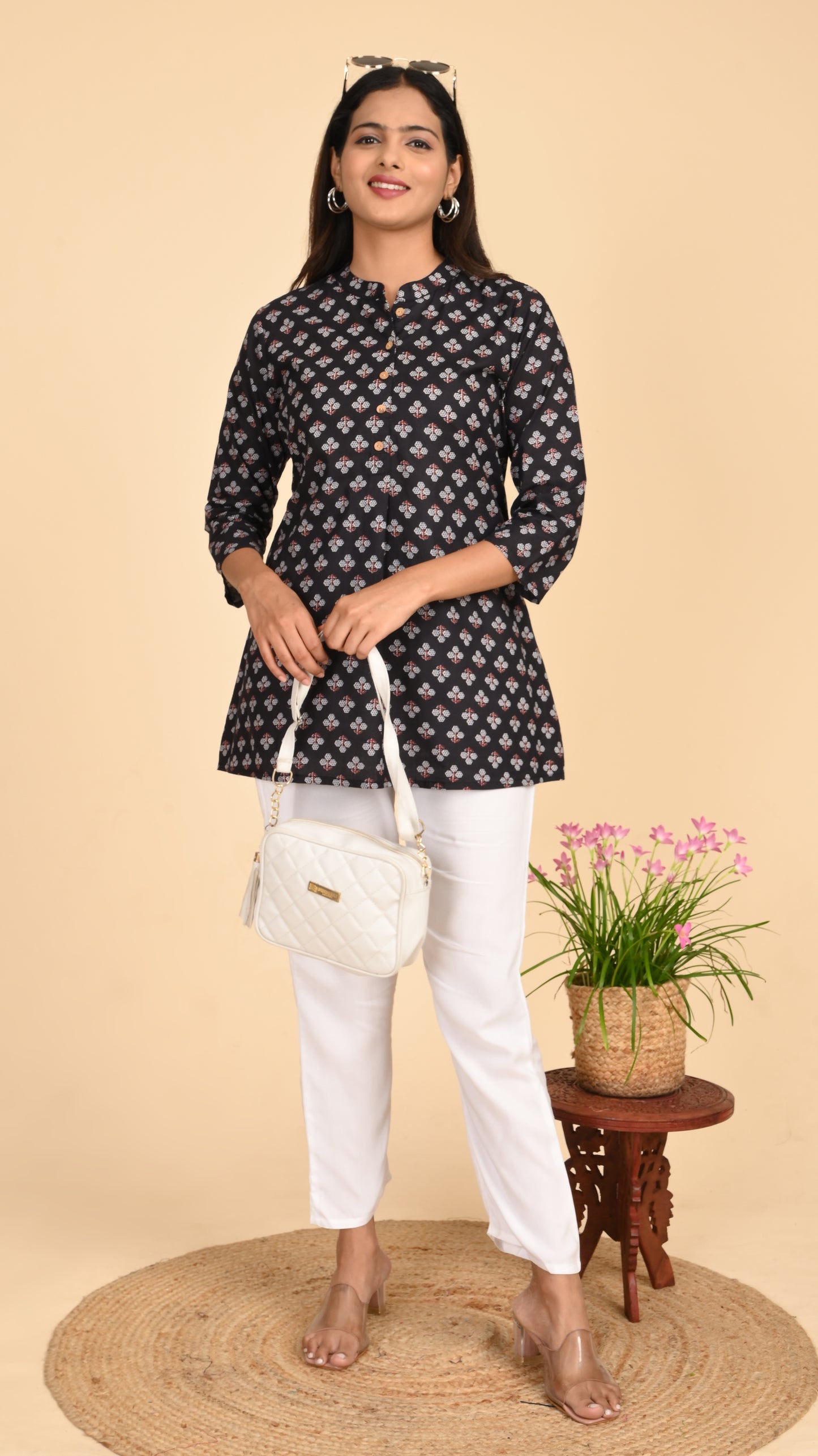 Ira Noir Buti Print Short Kurti Top