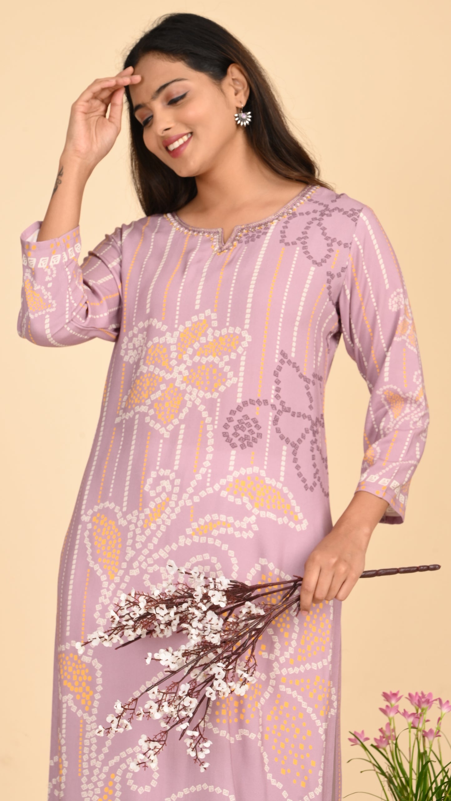 Aabroo Lilac Bloom Straight Kurti