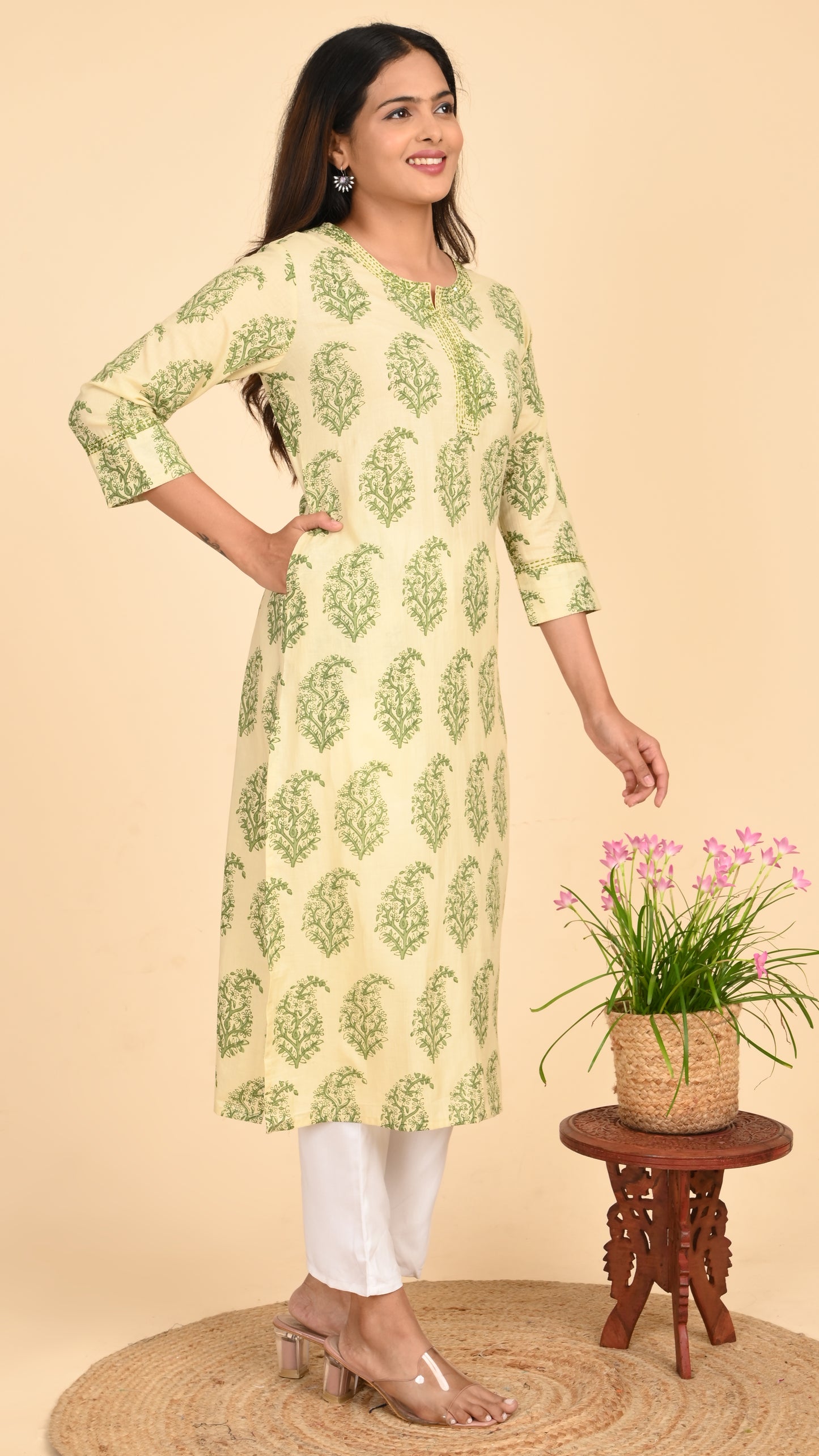 Vasvi Pistachio Bagh Straight Kurti