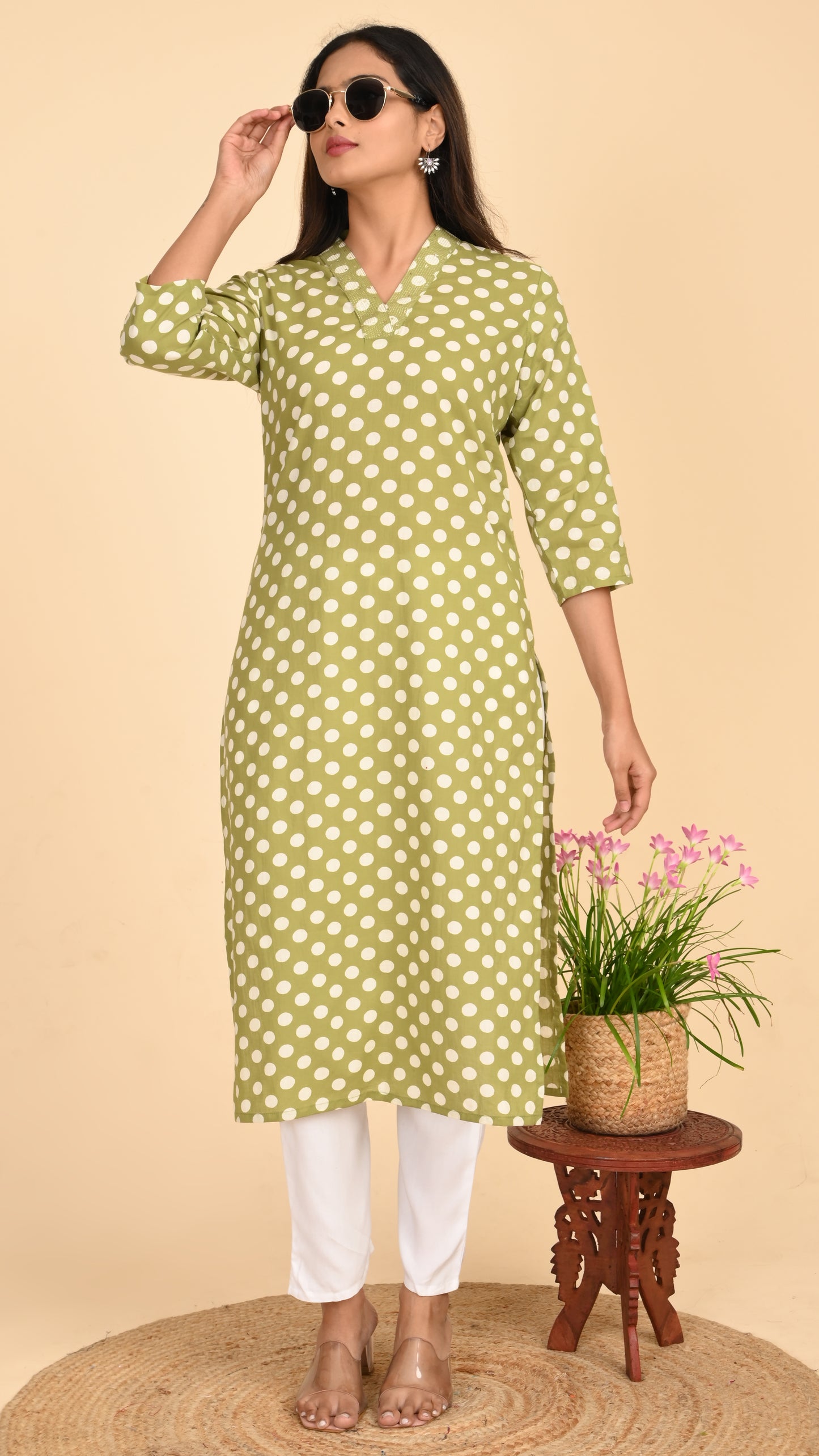 Aira Olive Polka Straight Kurti