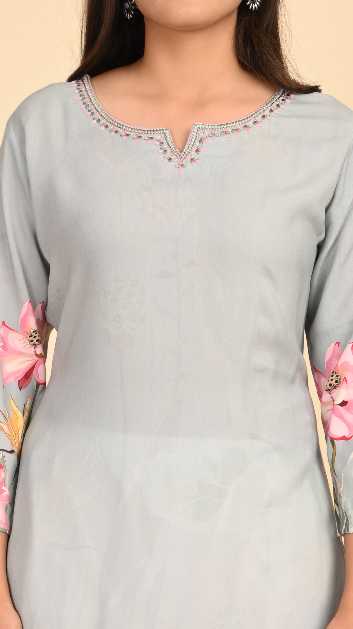 Mrinal Grey Lotus Straight Kurti