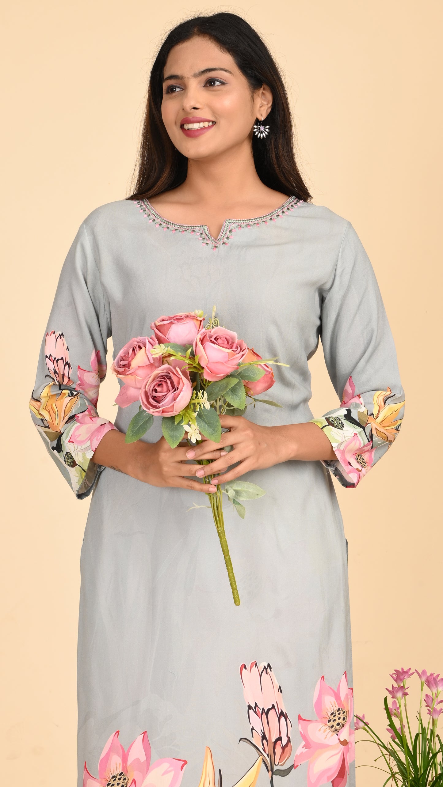 Mrinal Grey Lotus Straight Kurti