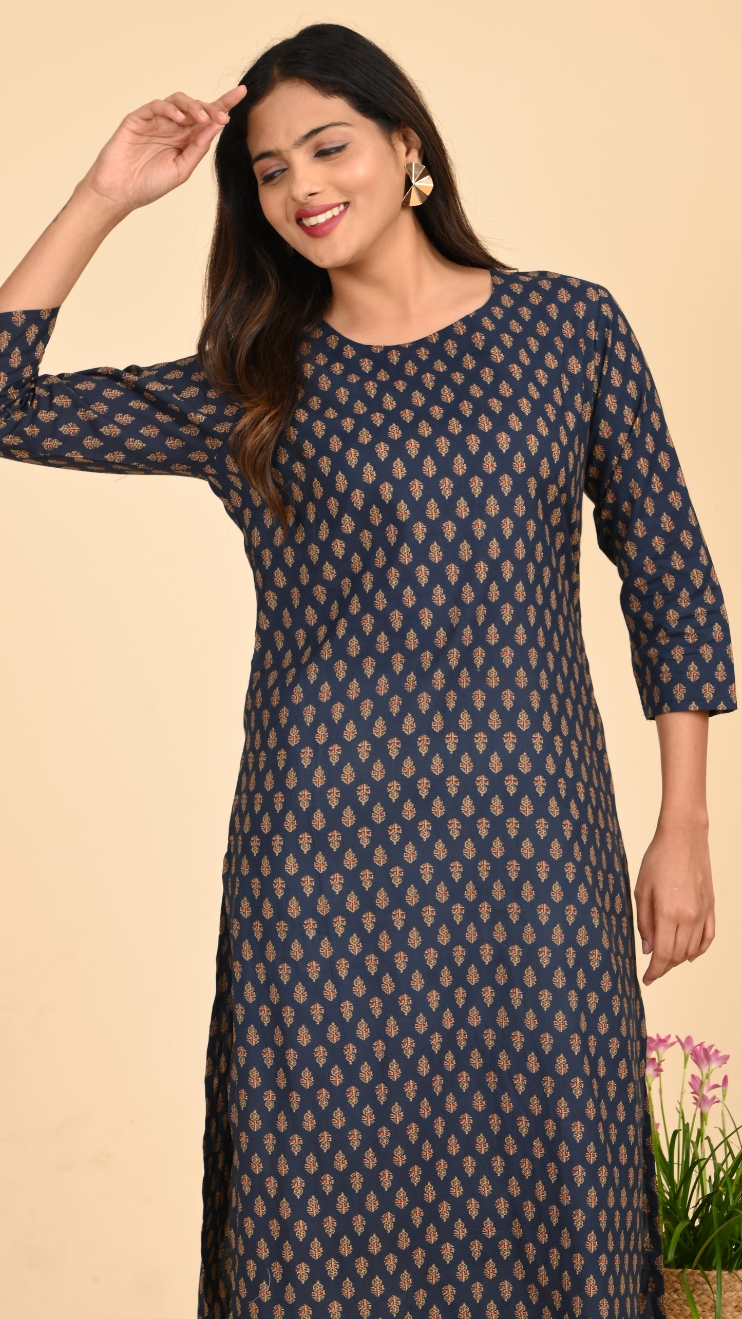 Ishya Indigo Motif Straight Kurti