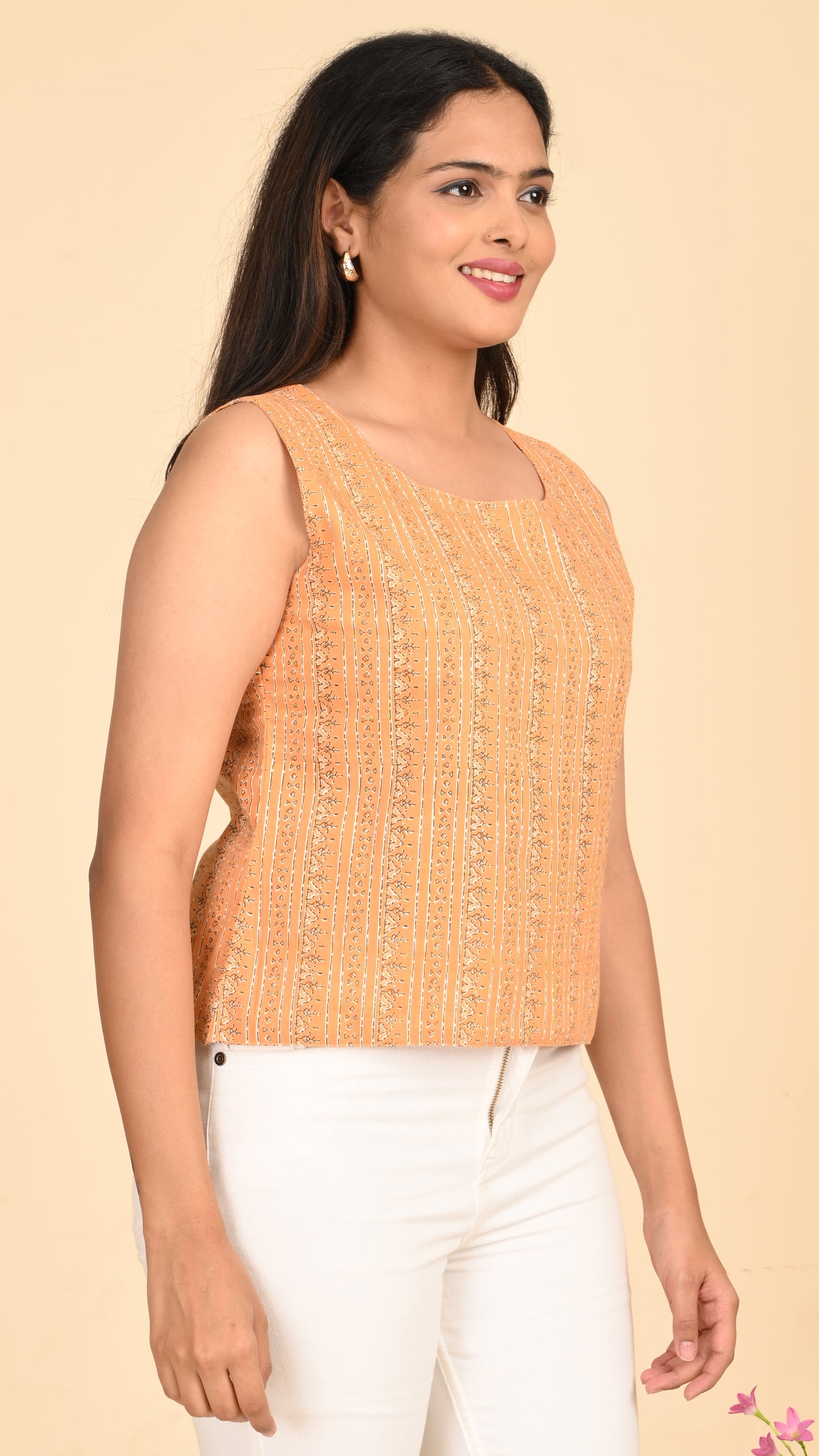 Vriti Peach Stripe Sleeveless Short Kurti Top