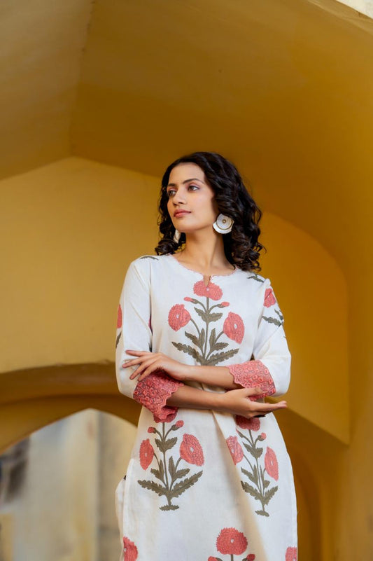 Gulrangi Kurti Pant Set