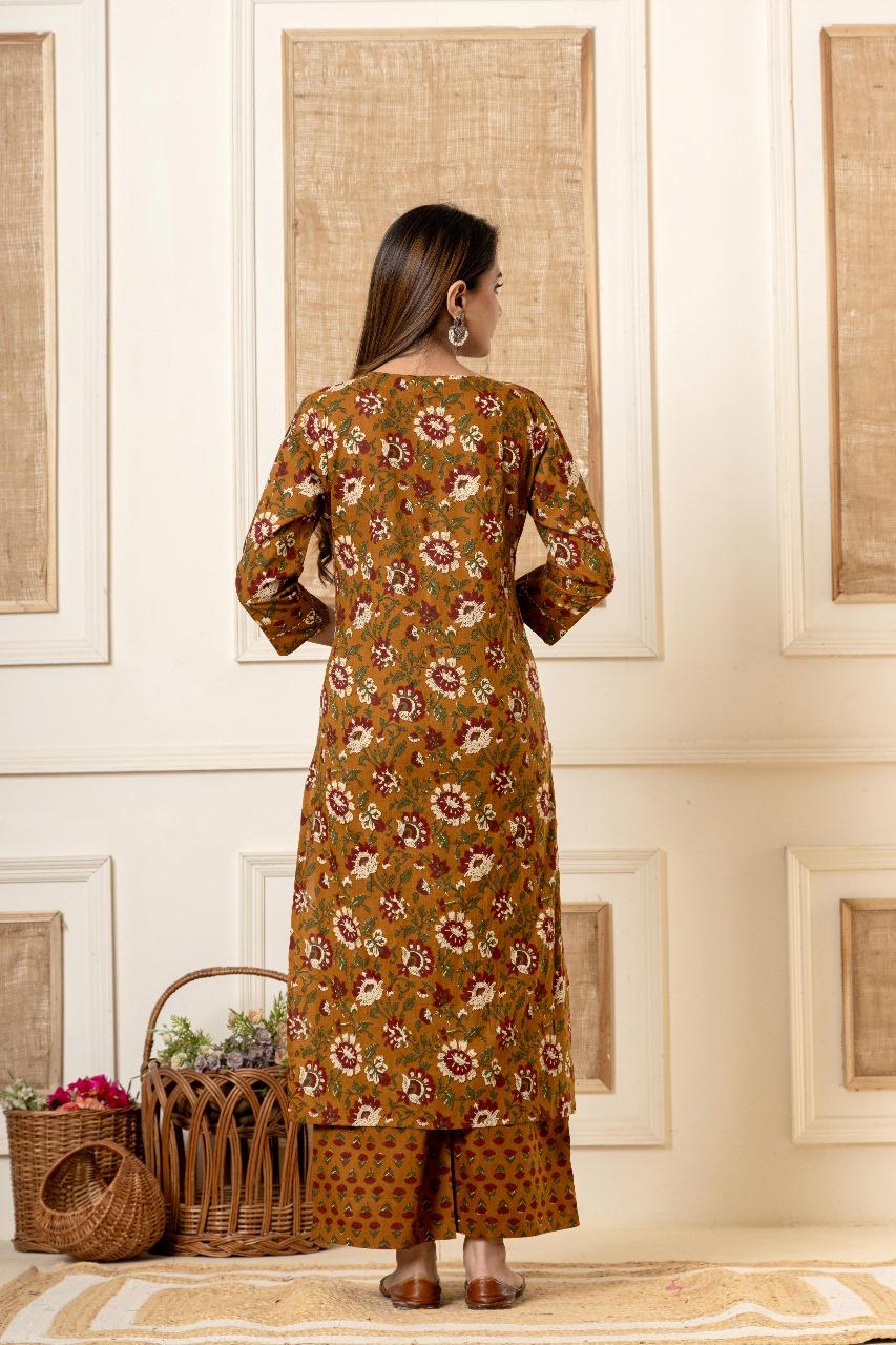 Zaitoon Baagh Kurti Pant Dupatta Set Suit