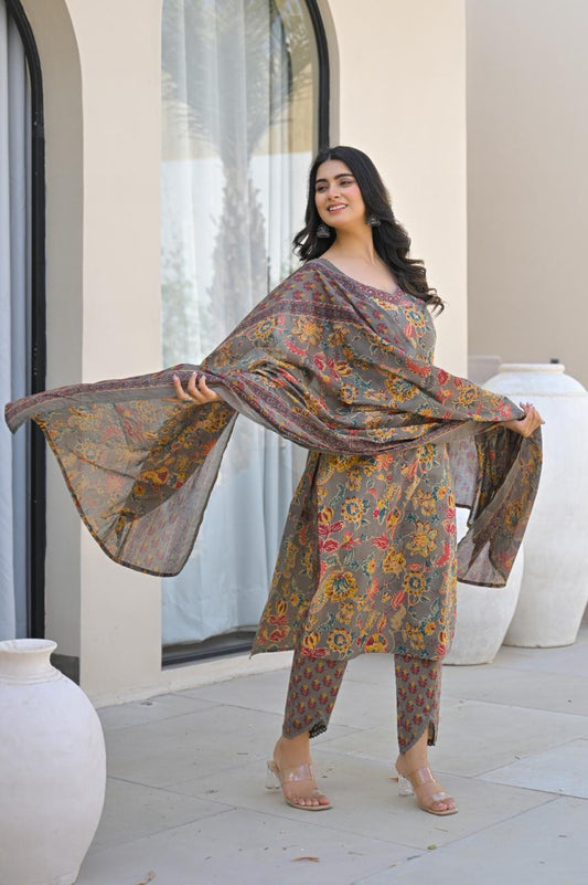 Zariya Zest Kurti Pant Dupatta Set Suit