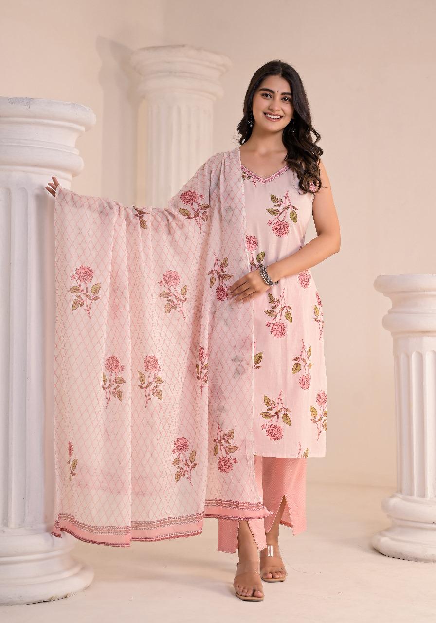 Gulaabi Noor Kurti Pant Dupatta Suit Set