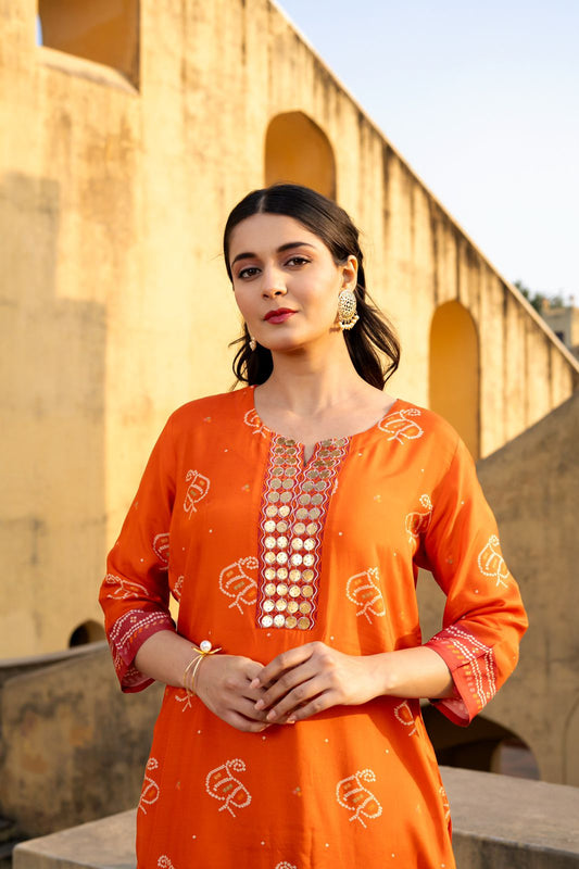 Kesariya Gul Kurti Pant Set
