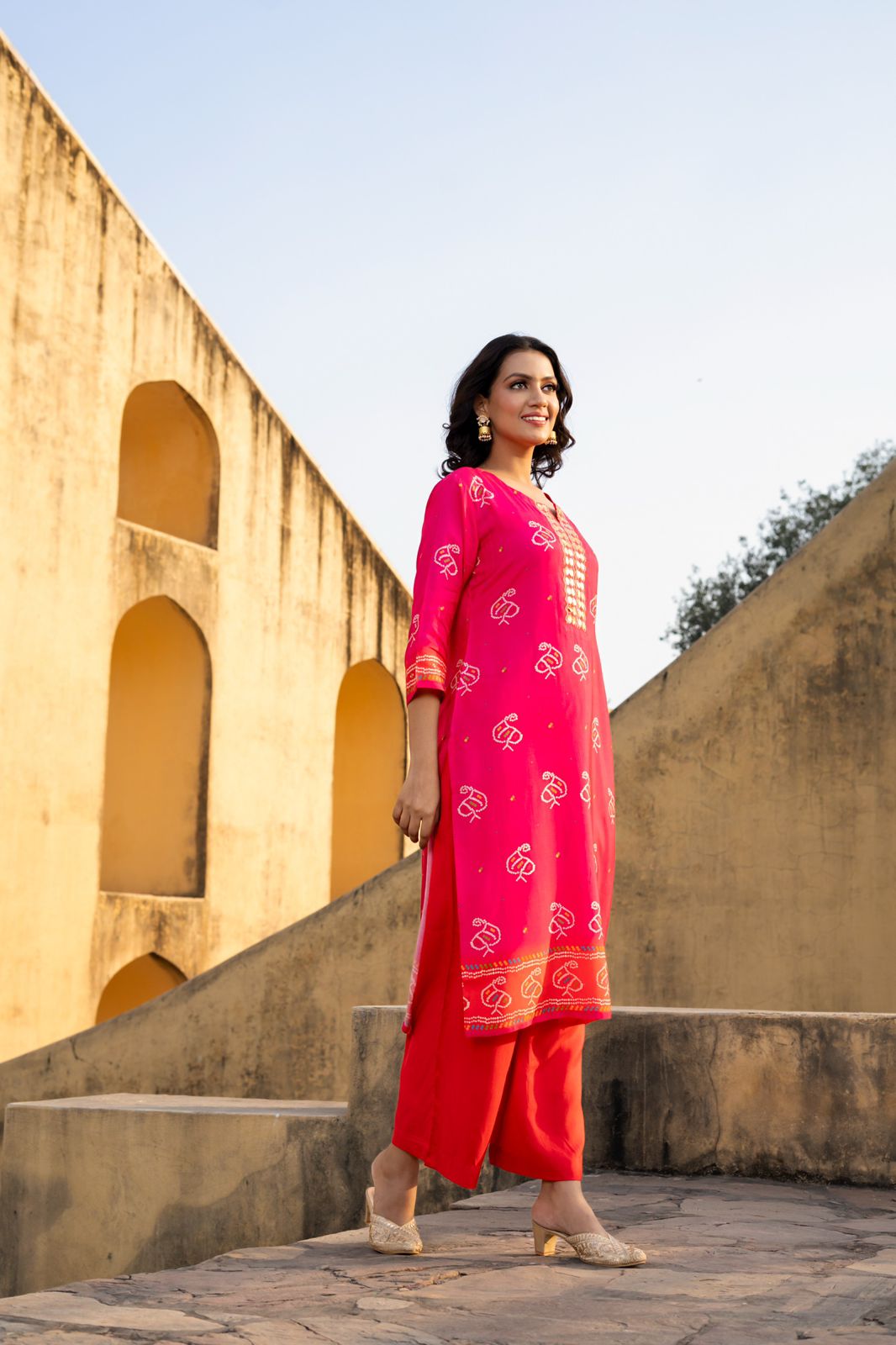 Gulabi Gul Kurti Pant Set