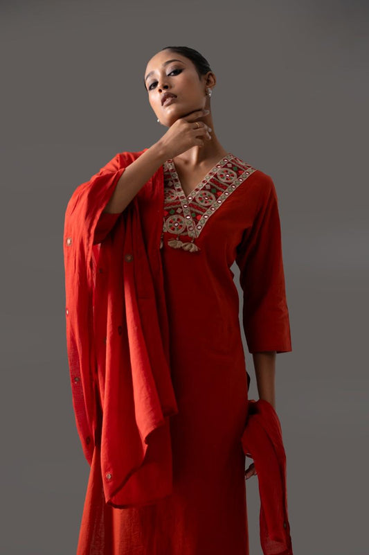 Heer Kumkum Kurti Pant Dupatta Set Suit