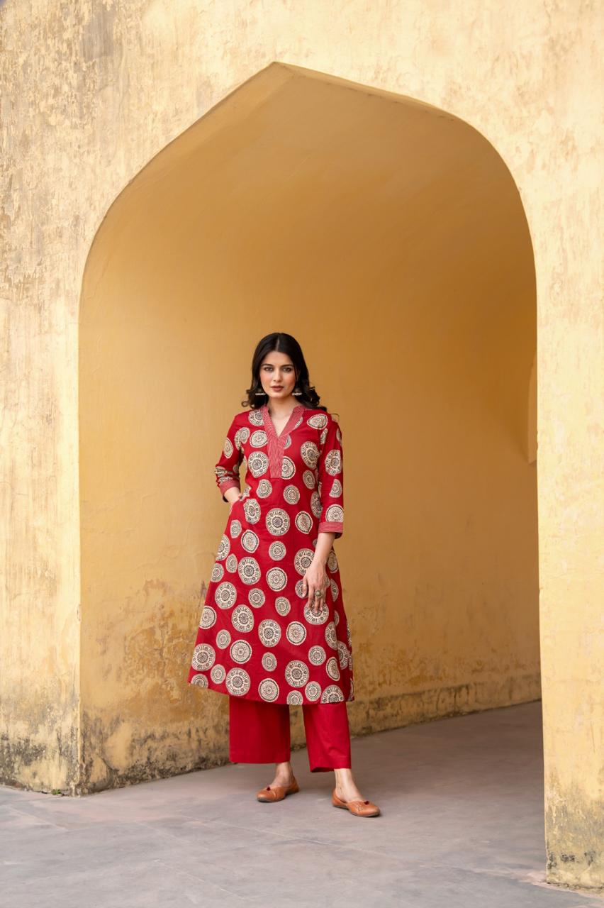 Gulbahar Crimson Kurti Pant Set