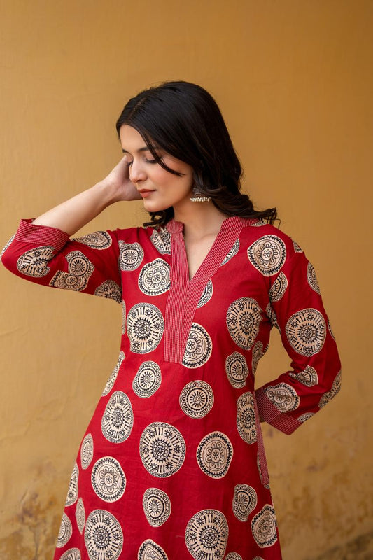 Gulbahar Crimson Kurti Pant Set