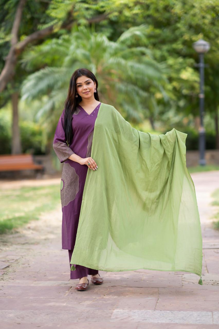 Ira Phalsa Kurti Pant Dupatta Set Suit