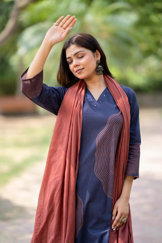 Ira Neel Kurti Pant Dupatta Set Suit