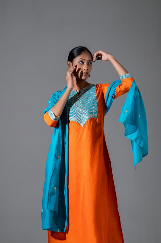 Amaira Amber Silk Kurta with Threadwork & Mul Chanderi Dupatta