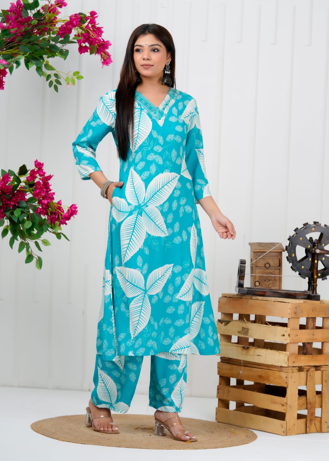 Turquoise Leaf Print Liva Rayon Coord Set