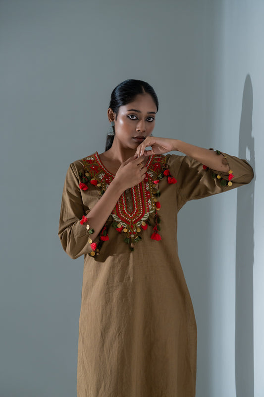 Kashvi Pure Jaipuri Cotton Embroidered Kurti Pant Set