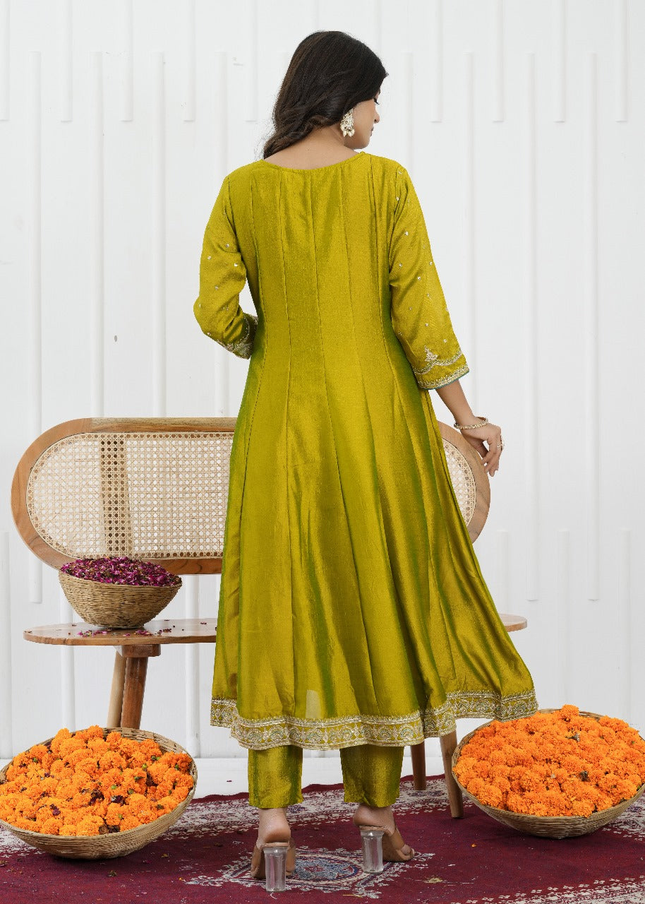 Emerald Glow Vichitra Silk Kalidaar Suit Set