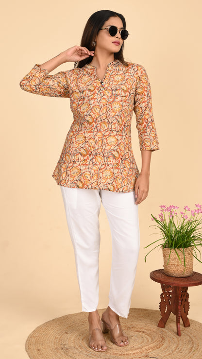 Karwaan Buti Print Short Kurti Top