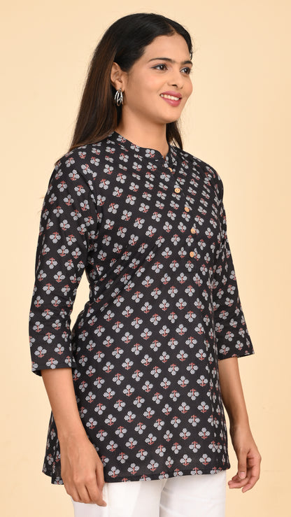 Ira Noir Buti Print Short Kurti Top