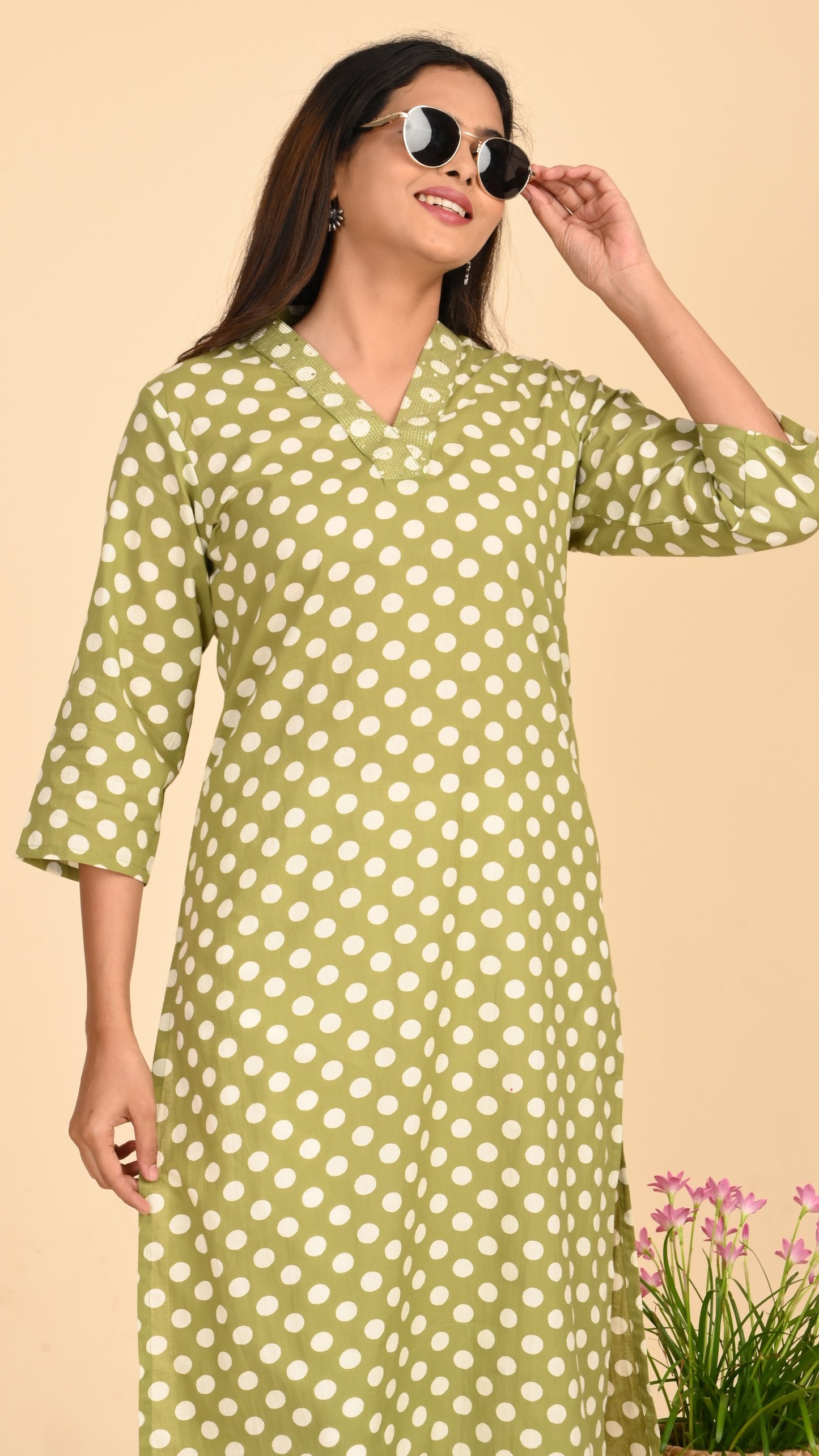 Aira Olive Polka Straight Kurti