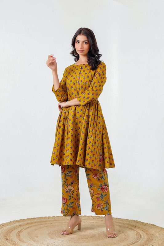 Kesar Phool Cotton Kurti Pant Set