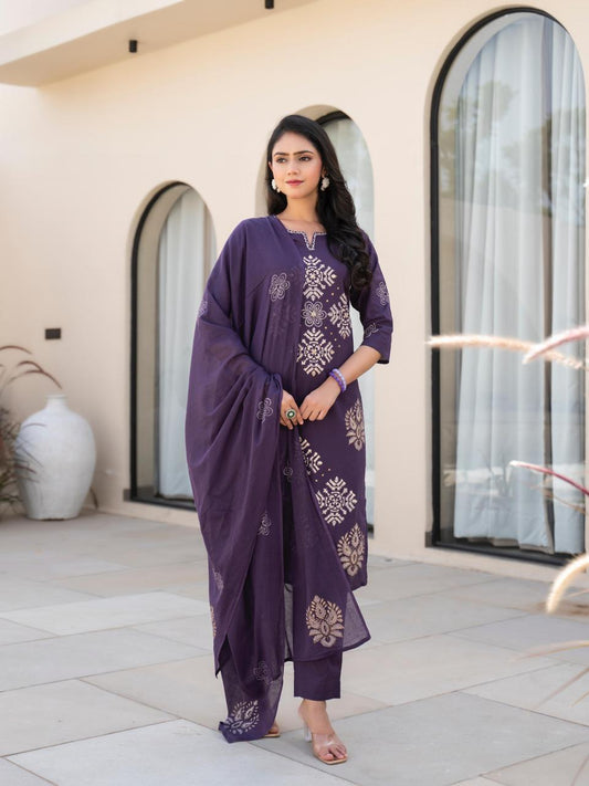 Nayra Violet Kurti Pant Dupatta Set Suit