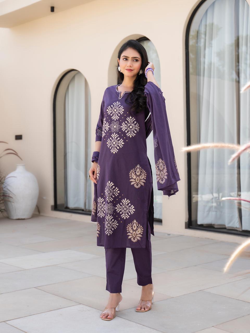 Nayra Violet Kurti Pant Dupatta Set Suit