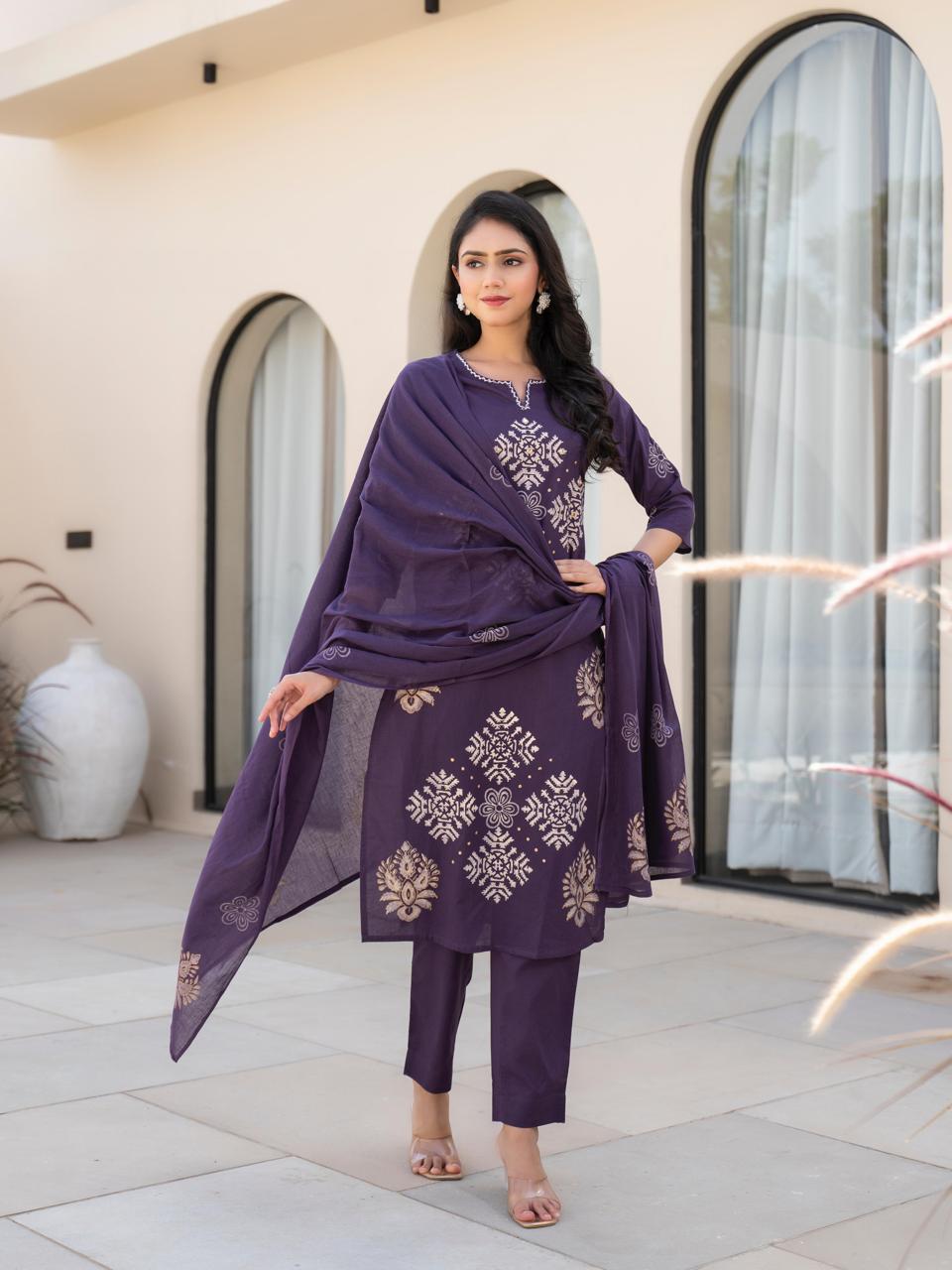 Nayra Violet Kurti Pant Dupatta Set Suit