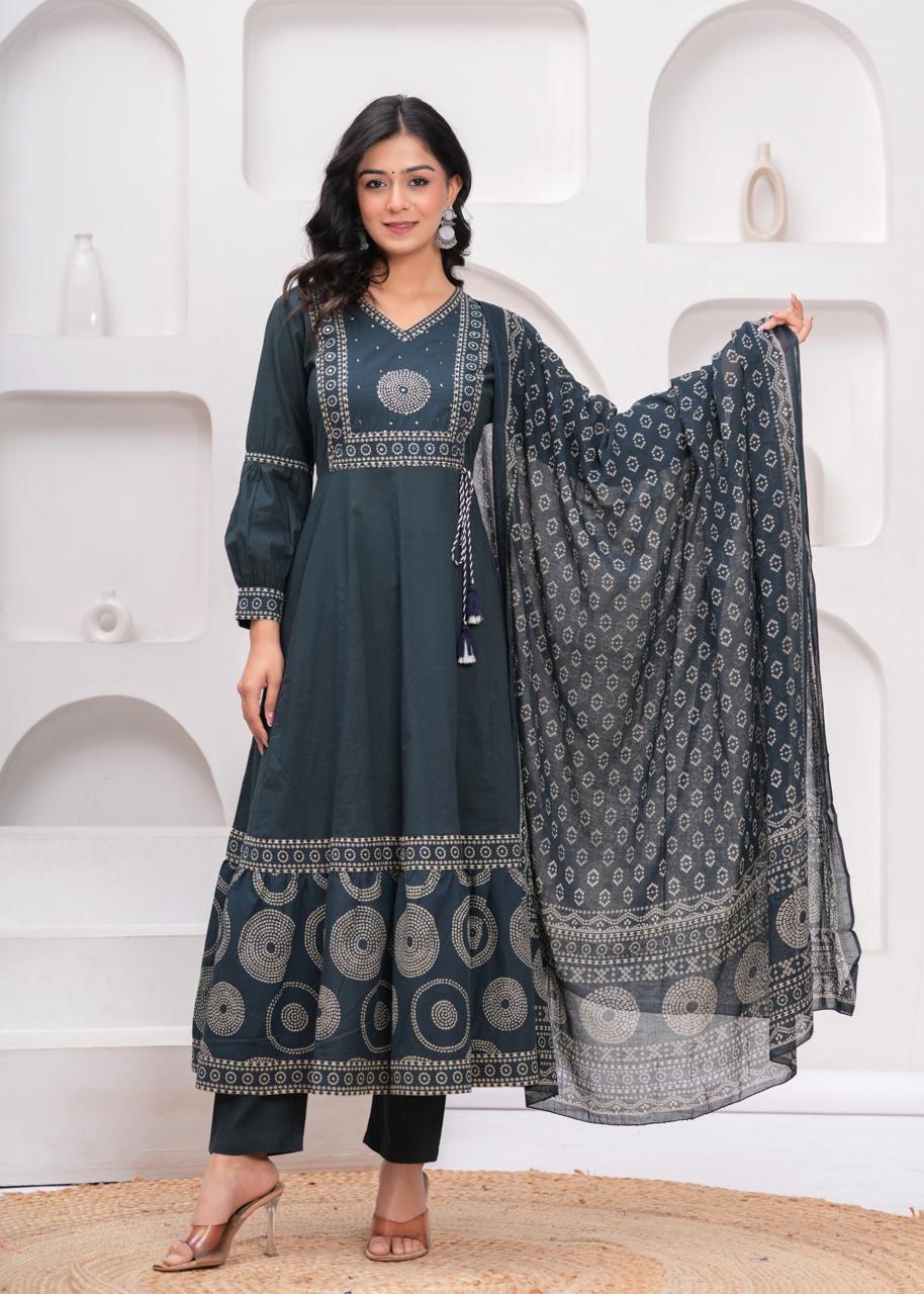 Gulnaar Midnight Kurti Pant Dupatta Set Suit