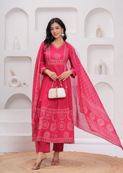 Gulnaar Rani Kurti Pant Dupatta Set Suit