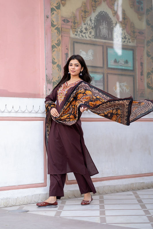 Zehra Mocha Kurti Pant Dupatta Set Suit