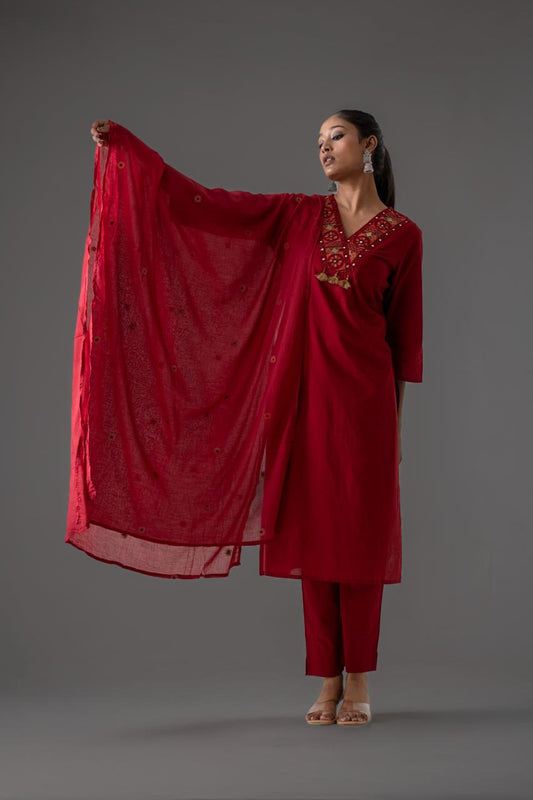 Heer Gulab Kurti Pant Dupatta Set Suit