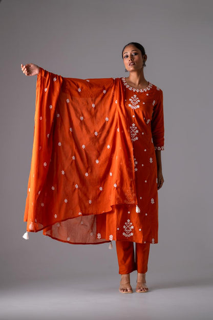 Noor Kesar Kurti Pant Dupatta Set Suit