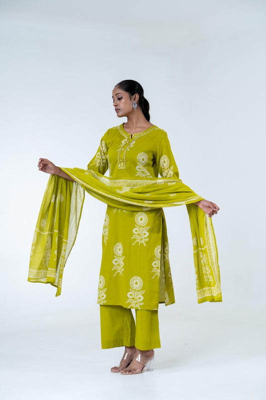 Ruhani Green Pure Jaipuri Cotton Suit Set with Dupatta