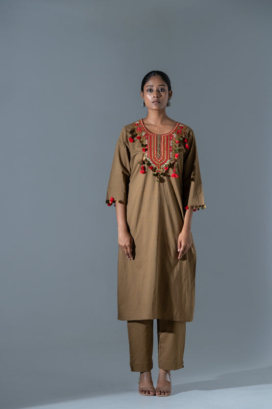 Kashvi Pure Jaipuri Cotton Embroidered Kurti Pant Set