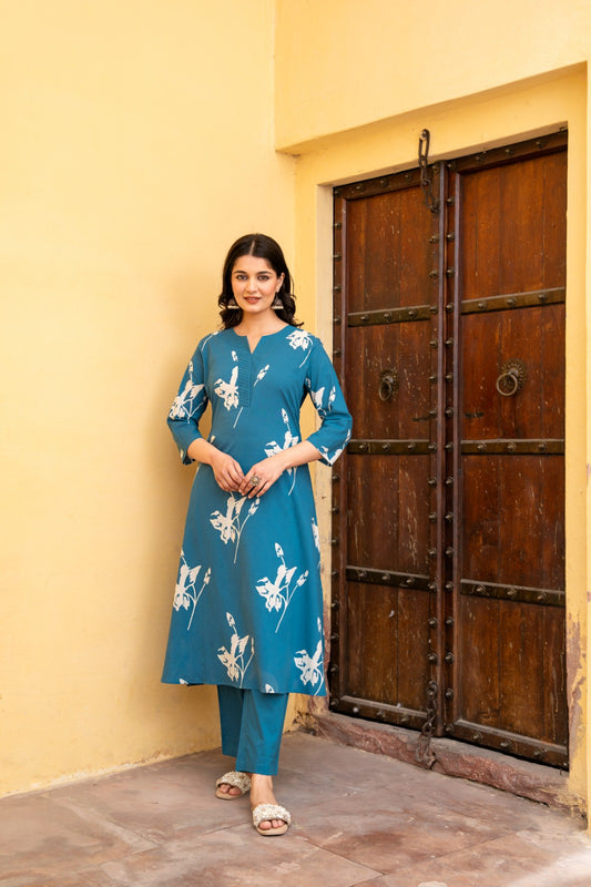 Azure Bloom Jaipuri Cotton Printed Kurti Pant Set
