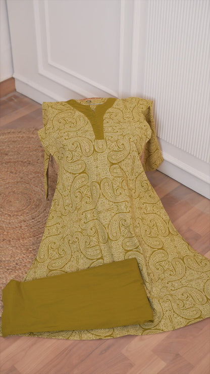 Amber Paisley Pure Jaipuri Cotton Kurti Pant Set