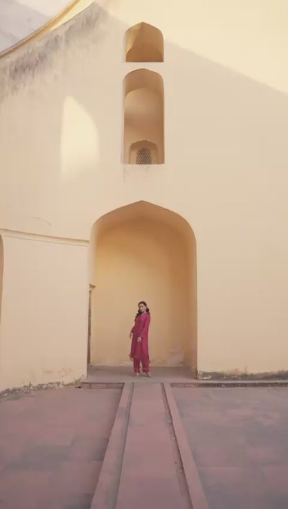 Raatrani Silk Kurti Pant Set