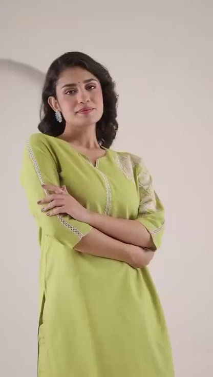 Zest-E-Zar Kurti Pant Set