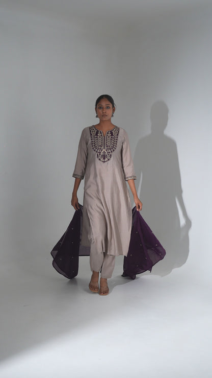 Aarvah Lilac Silk Suit with Appliqué Work & Mul Chanderi Dupatta